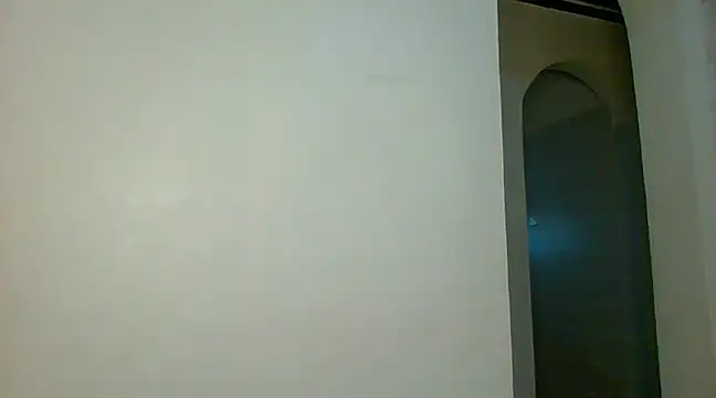 Snapshot of bigassbabe_001 chatting on December 2024 03:15:02 AM bigassbabe 001 online show from December 2024 03:15:02 AM