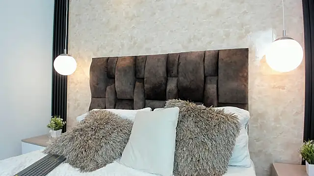 Snapshot of keyla__ross chatting on December 2024 10:57:02 PM keyla ross online show from December 2024 10:57:02 PM