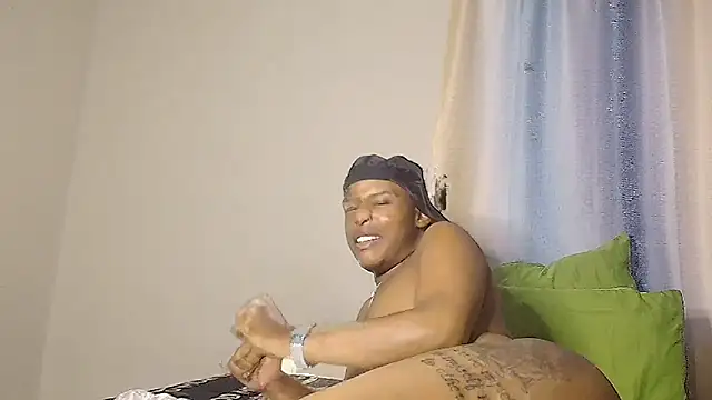 Snapshot of sexychane chatting on February 2025 04:53:02 PM sexychane online show from February 2025 04:53:02 PM