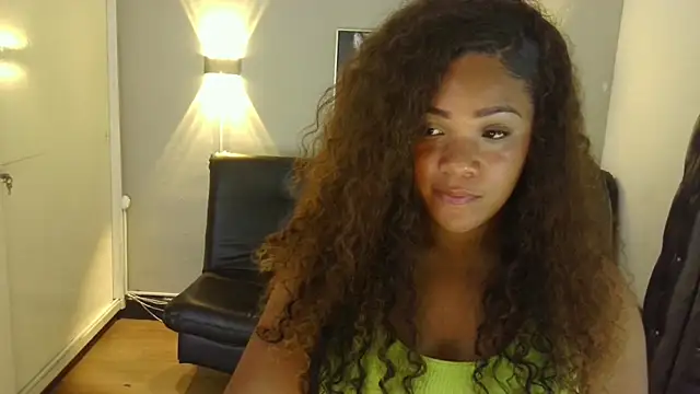 ashley Tompson1 online show from January 2025 05:05:01 PM