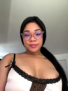 ashley Tompson1 online show from November 2025 12:15:02 PM