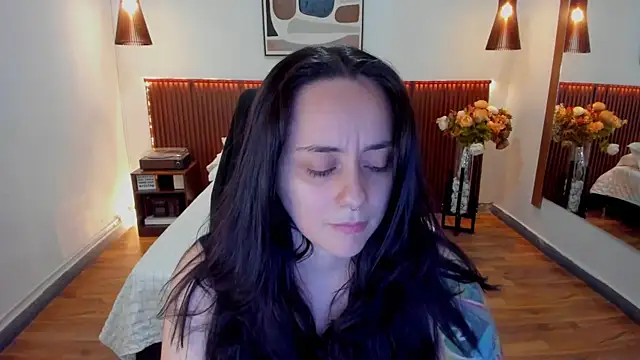 KatherineBond online show from June 2026 07:16:02 PM