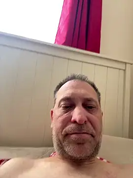 Snapshot of meateater1 chatting on April 2026 08:20:01 AM meateater1 online show from April 2026 08:20:01 AM