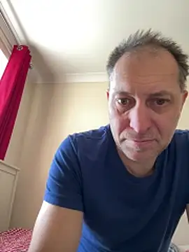Snapshot of meateater1 chatting on April 2026 09:01:01 AM meateater1 online show from April 2026 09:01:01 AM
