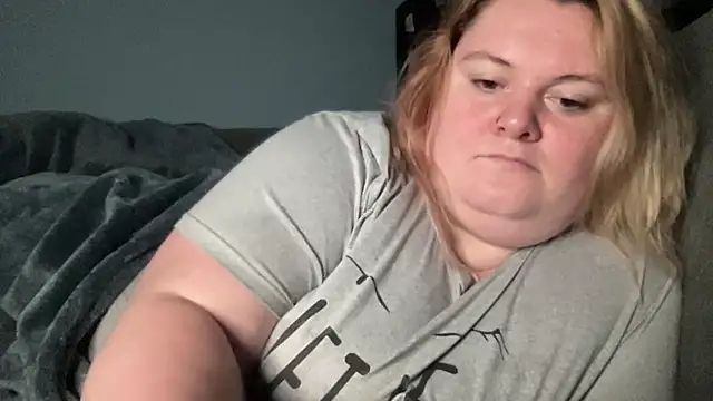 bbw olive peach online show from January 2025 05:12:02 AM