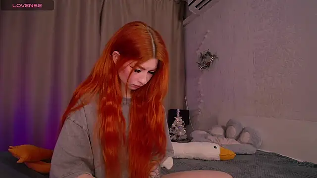 Evaa Moonn  online show from December 2024 08:22:02 AM