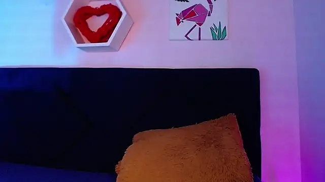 Snapshot of AnnaliOlsenX chatting on December 2024 04:14:02 PM AnnaliOlsenX online show from December 2024 04:14:02 PM