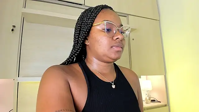 tamaraa smiith online show from May 2026 08:16:02 PM