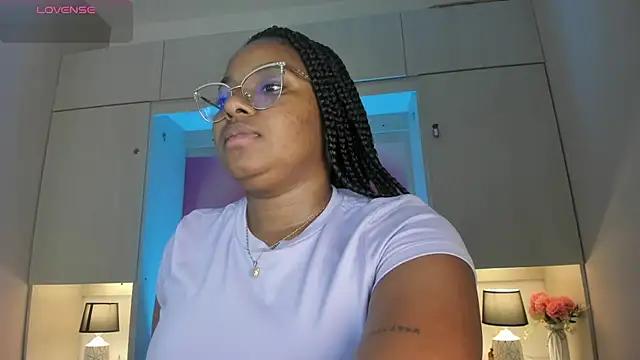 tamaraa smiith online show from May 2026 07:55:02 PM