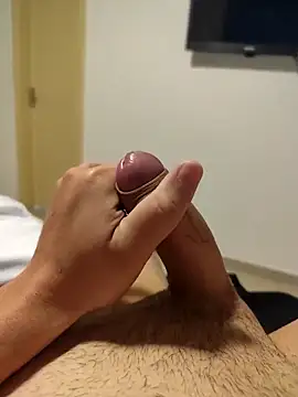 Snapshot of HAchicko_ chatting on September 2025 06:20:01 PM HAchicko online show from September 2025 06:20:01 PM