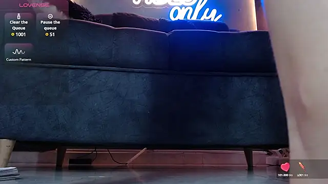 Snapshot of LOLIITA__LOVE chatting on January 2025 08:54:01 PM LOLIITA LOVE online show from January 2025 08:54:01 PM