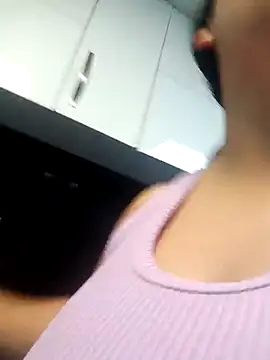 Snapshot of _Miaaleon chatting on March 2025 01:17:02 PM Miaaleon online show from March 2025 01:17:02 PM