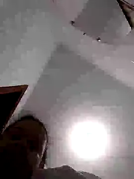 Snapshot of _Miaaleon chatting on March 2025 10:05:02 AM Miaaleon online show from March 2025 10:05:02 AM