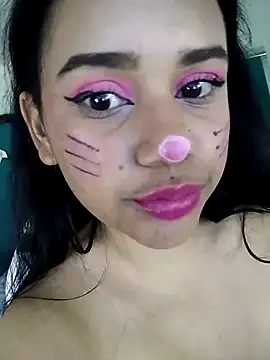 Snapshot of _Miaaleon chatting on March 2025 04:20:02 PM Miaaleon online show from March 2025 04:20:02 PM