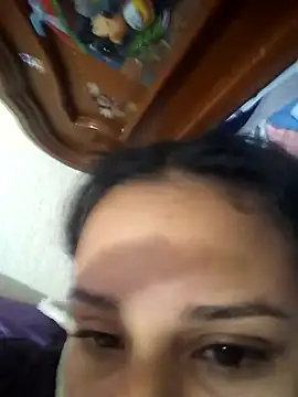 Snapshot of _Miaaleon chatting on October 2025 09:53:02 PM Miaaleon online show from October 2025 09:53:02 PM