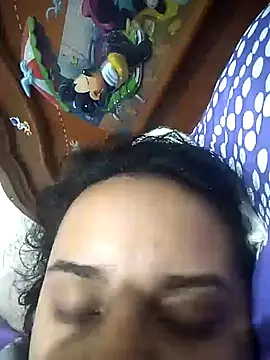 Snapshot of _Miaaleon chatting on November 2025 09:19:02 AM Miaaleon online show from November 2025 09:19:02 AM