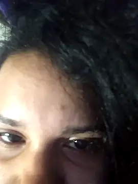 Snapshot of _Miaaleon chatting on November 2025 09:33:01 AM Miaaleon online show from November 2025 09:33:01 AM