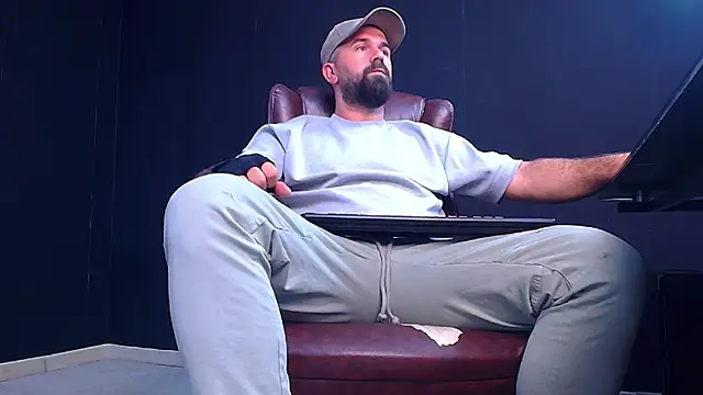 JackEthann online show from September 2025 04:56:02 AM