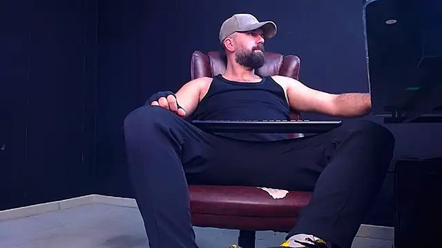 JackEthann online show from September 2025 04:47:01 AM