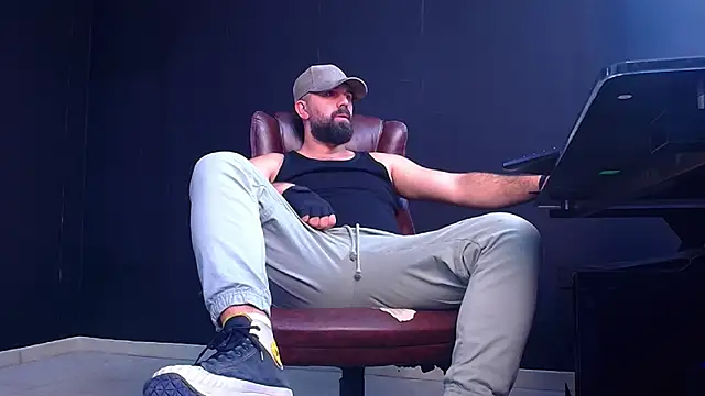 JackEthann online show from September 2025 05:21:01 AM