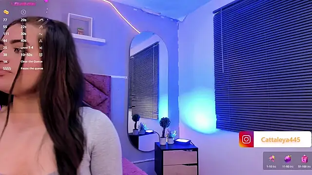 cattaleya    online show from March 2025 04:47:02 AM