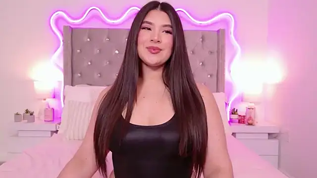 JuliaSUMMERS2022 online show from April 2026 01:58:02 AM