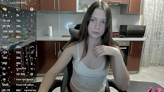 Snapshot of _BondiXUrban_ chatting on December 2025 04:51:01 AM BondiXUrban online show from December 2025 04:51:01 AM