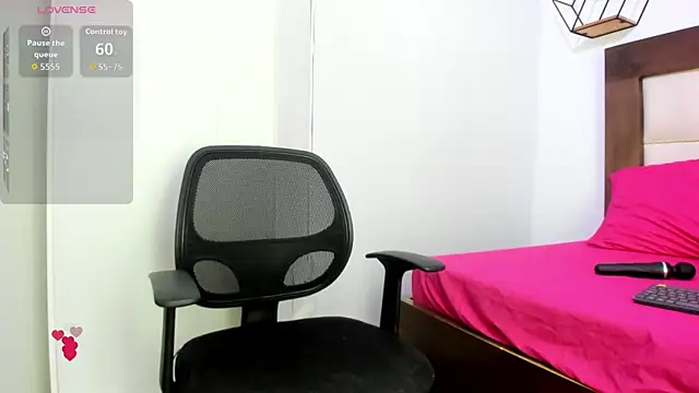 Abbyadams online show from October 2025 03:01:02 AM