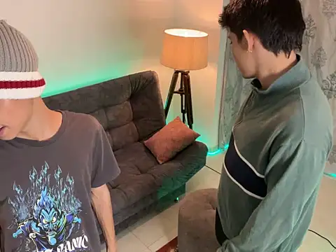 MyLatinHotBoys online show from December 2024 11:35:01 PM