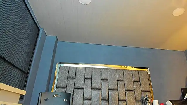 Matureyulyet online show from October 2025 09:02:01 PM