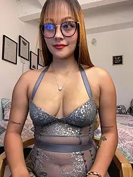 Snapshot of Miss-Abbii chatting on January 2025 04:50:02 PM Miss-Abbii online show from January 2025 04:50:02 PM