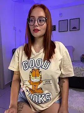 Snapshot of Miss-Abbii chatting on March 2025 10:17:01 PM Miss-Abbii online show from March 2025 10:17:01 PM