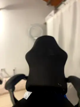 Snapshot of Miss-Abbii chatting on October 2025 09:06:01 PM Miss-Abbii online show from October 2025 09:06:01 PM