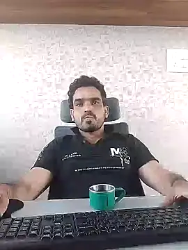 indianguy89 online show from December 2024 09:56:02 AM