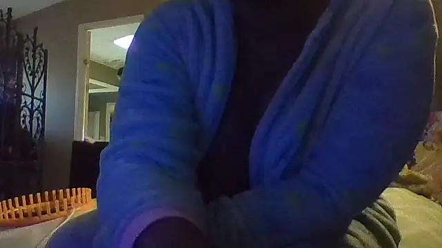 EbonyFetishQueen online show from April 2026 04:08:01 PM