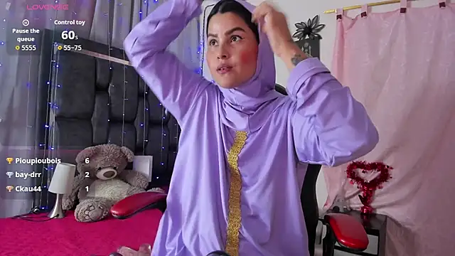 AishaAmin  online show from September 2025 03:06:02 AM