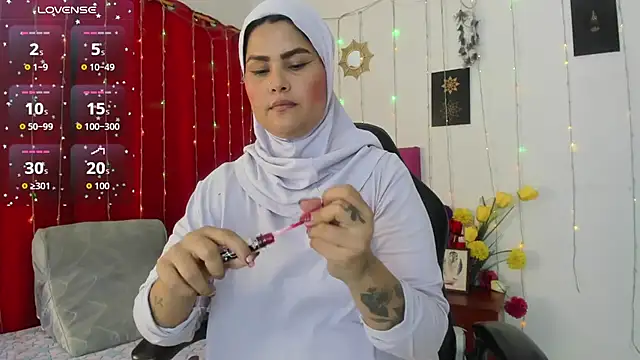 AishaAmin  online show from May 2026 12:12:02 PM