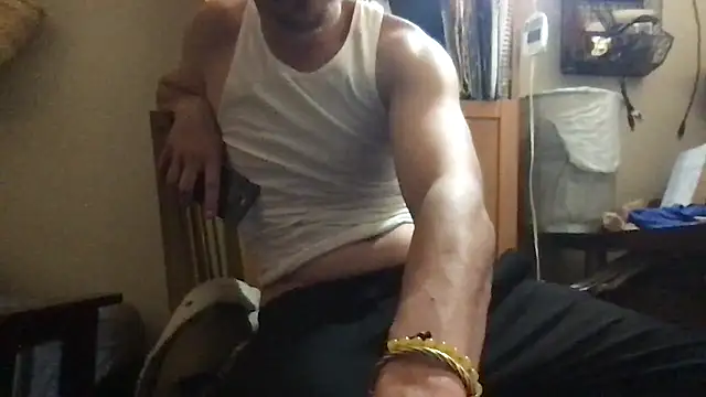 buckaztecc online show from October 2025 07:56:01 AM