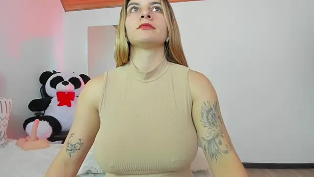 AtheneaRossi online show from February 2025 09:37:02 PM