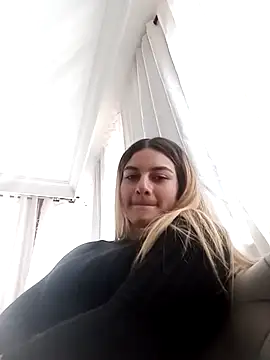 AtheneaRossi online show from March 2025 04:49:01 PM