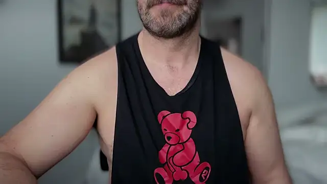 Mr Beef online show from February 2026 01:44:02 PM