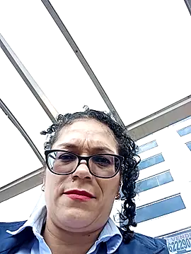 Aliciia cute1 online show from December 2025 02:57:02 PM