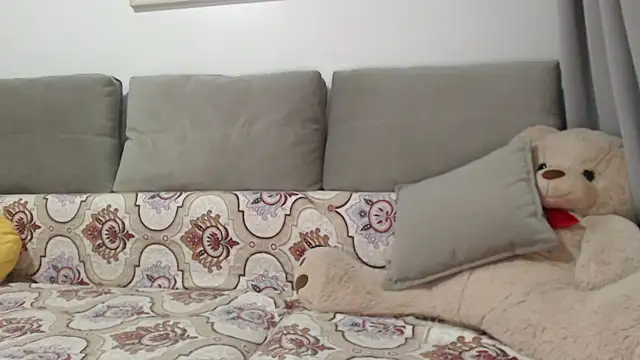  JustmeHere  online show from November 2025 08:43:02 PM