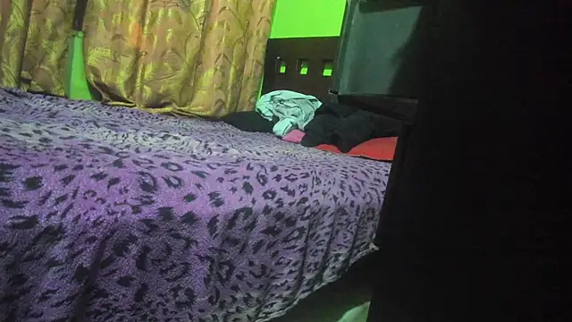 Brenda Smith69 online show from December 2025 07:54:02 PM