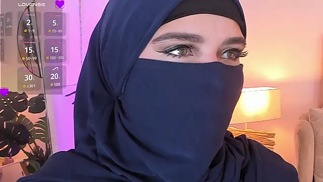 anna-henao online show from March 2026 12:47:01 AM