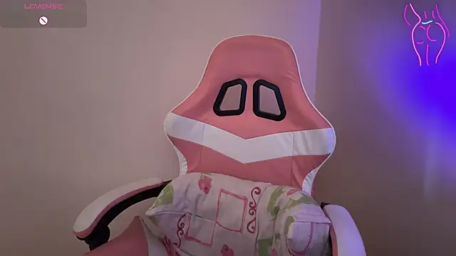 SweetPaige  online show from February 2025 05:50:01 PM