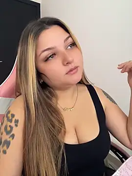 SweetPaige  online show from May 2026 12:12:01 PM