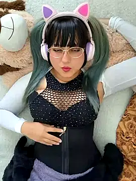 Snapshot of Derry_Cooper chatting on December 2024 09:17:02 PM Derry Cooper online show from December 2024 09:17:02 PM