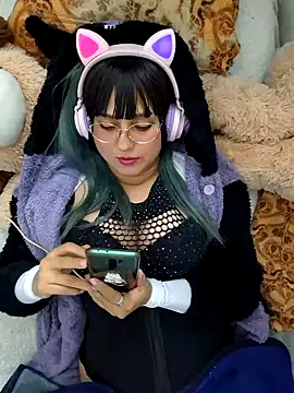 Snapshot of Derry_Cooper chatting on December 2024 12:20:01 AM Derry Cooper online show from December 2024 12:20:01 AM