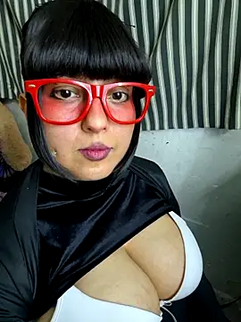 Snapshot of Derry_Cooper chatting on January 2026 01:41:01 AM Derry Cooper online show from January 2026 01:41:01 AM